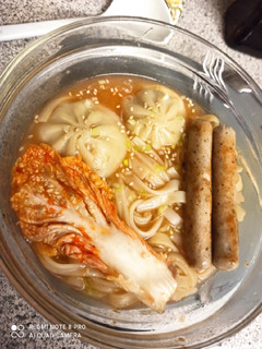 A picture of Easy noodles.