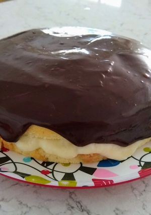 A picture of Boston Cream Pie.