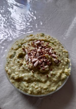 Una foto de Hummus de arvejas