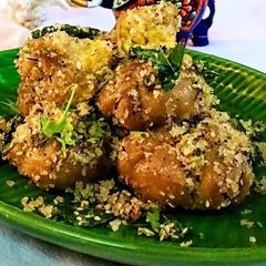 A picture of Steamed stuff paniyaram.