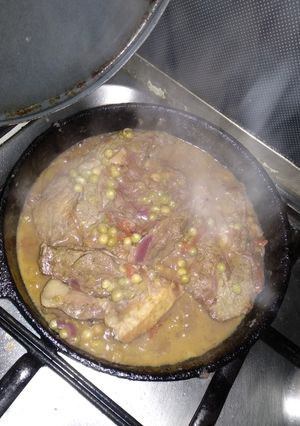 Una foto de Bifes Ternera encebollados
