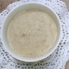 A picture of Chicken Moong Daal Khichdi.
