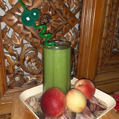 A picture of Green Cocktail Smoothie.