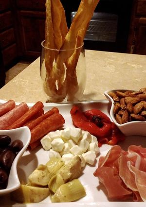 A picture of Super easy antipasto platter.