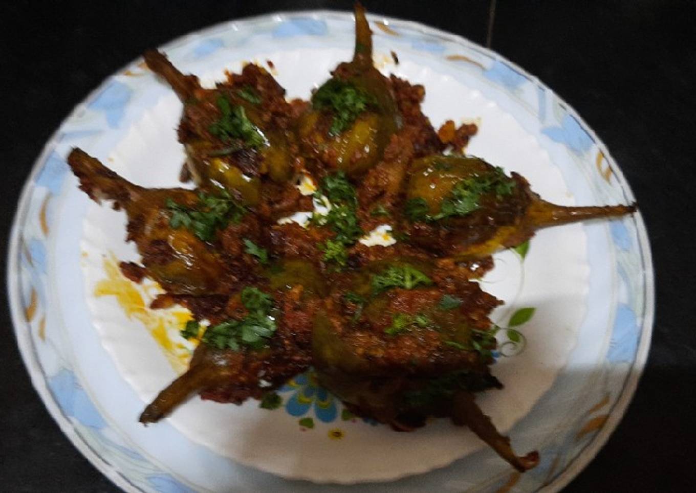 Marathwada style spicy brinjal masala