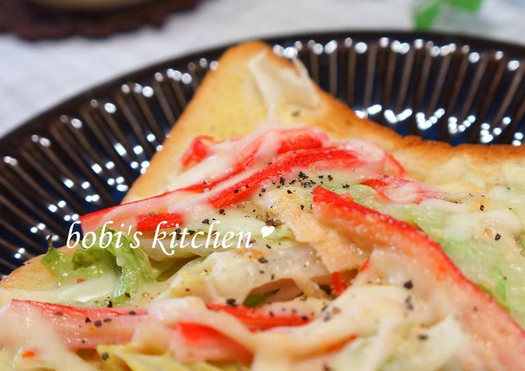 Easiest Way to Prepare Speedy Crab Stick Lettuce Toast with Sweet Chili Mayonnaise