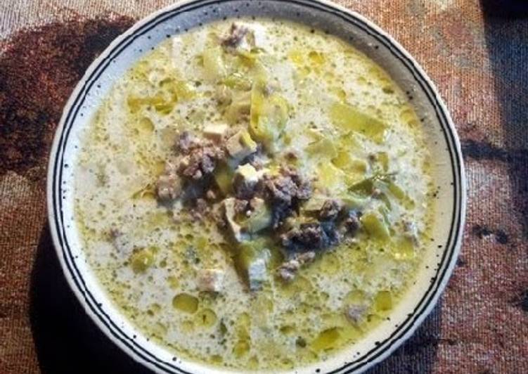 Recipe of Homemade Leek soup (Lauch Suppe)