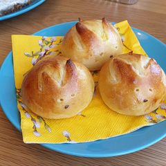 A picture of Bunny buns.