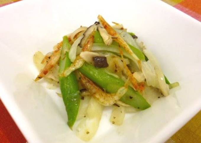 Recipe of Award-winning Fragrant Sauteed Sakura Shrimp and Vegetables