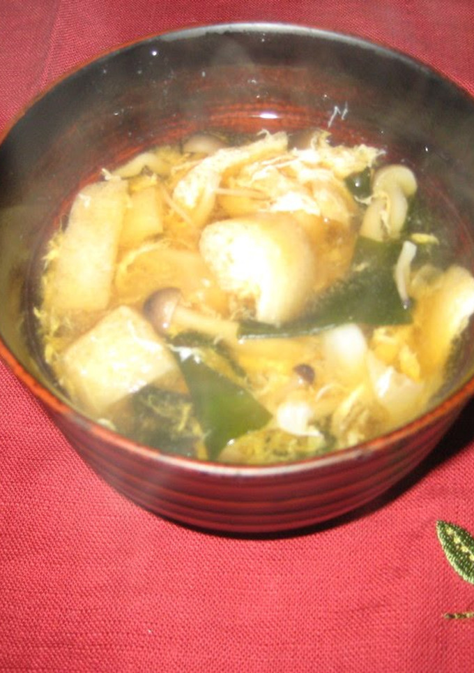 A picture of A filling Miso Soup with Cabbage, Shimeji, and Eggs.