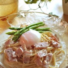 A picture of Strained Yogurt Cold Carbonara.