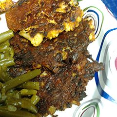A picture of Cauliflower cakes.