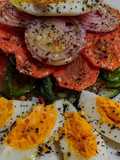 VEGETALES🍅🍋🥕🌶️🥒🌰🧀Cortados al mm. Con🥚 Huevos cocidos...!