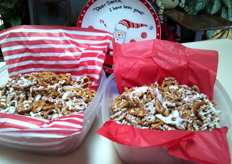 Recipe of Super Quick Homemade Becky&#39;s easy Holiday pretzels