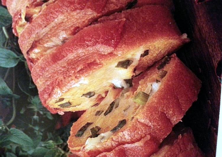 Recipe of Ultimate Bacon Swiss Bread