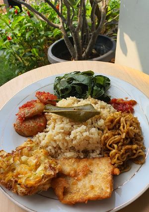 Foto resep Nasi Liwet Daun Jeruk