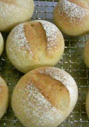 A picture of Homemade Bread with Earl Grey Tea Yeast.