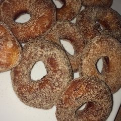 A picture of Cinnamon Sugar Donuts.