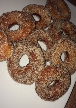 A picture of Cinnamon Sugar Donuts.