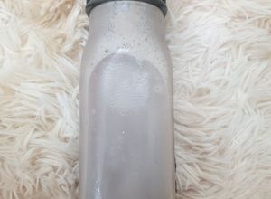 Hình của món Sữa đậu đỏ hạnh nhân.