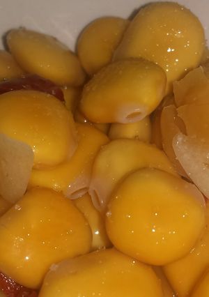 A picture of Spicy Garlic Lupini Beans.