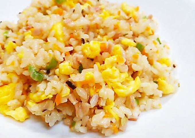 Steps to Prepare Super Quick Homemade Crumbly Fried Rice in a Rice Cooker