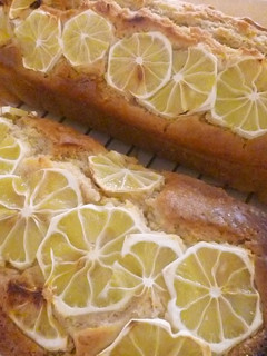 A picture of Macrobiotic Lemon Cake.
