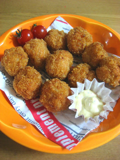 A picture of Rolly Polly Shrimp Dumpling Balls.