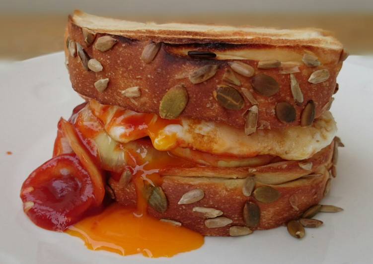 Recipe: Tasty Sweet And Sour Egg Sandwich