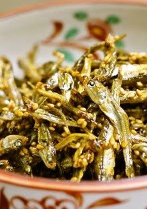 A picture of Candied Dried Baby Sardines (Tazukuri) for New Year's.
