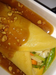 A picture of Fresh Spring Roll "Lumpiang Sariwa".