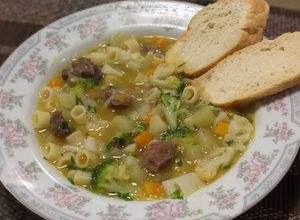 Foto de Sopa de Carne e Legumes