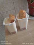 Vasitos de mascarpone al limón con bizcocho