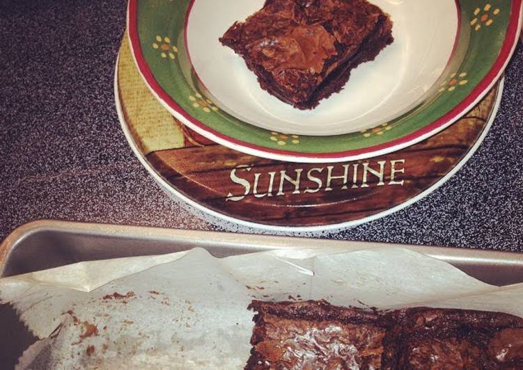 Recipe of Any-night-of-the-week Yummy Homemade Ghiradelli Brownies