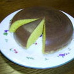Sugar and Oil-Free Healthy Carrot Cake in a Rice Cooker A picture of Sugar and Oil-Free Healthy Carrot Cake in a Rice Cooker.