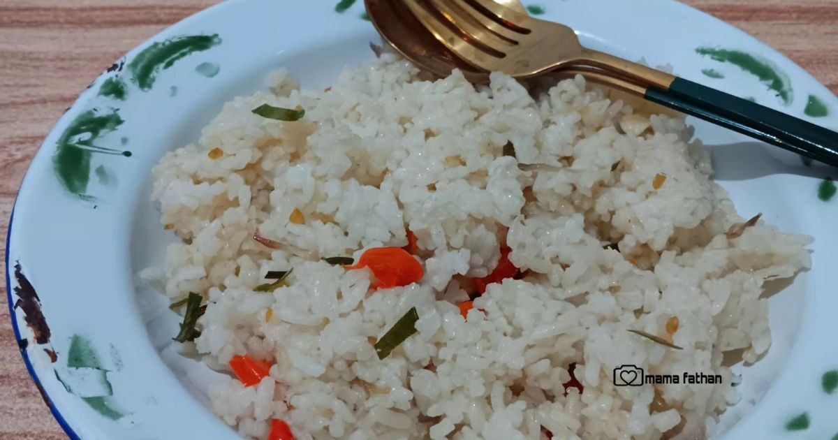 Nasgor cabe rawit daun jeruk
