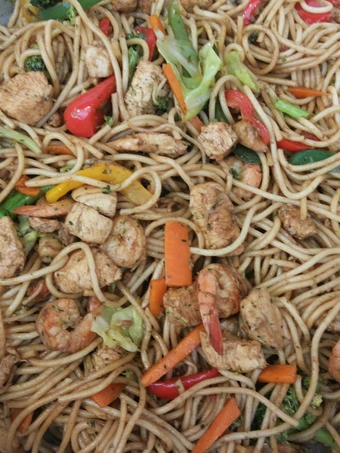 Easy Way Prepare Recipe Stirfry Lemon Pepper Chicken &amp; Shrimp Lomein that is Perfect, So Delicious}