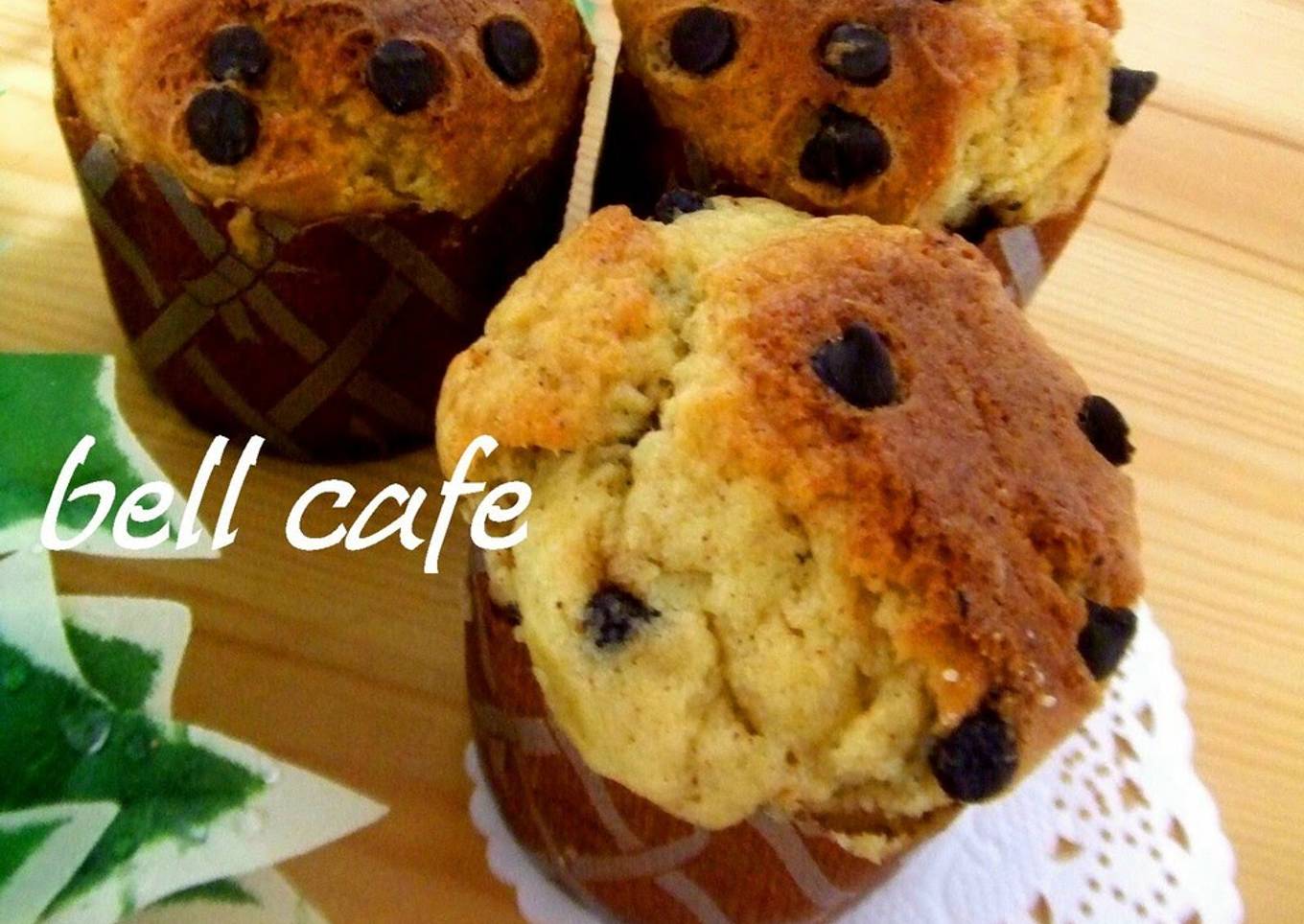 Banana Chocolate Chip Muffins