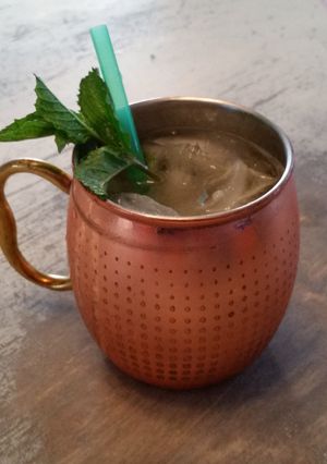 A picture of Moscow Mule (w/ alcoholic ginger beer).