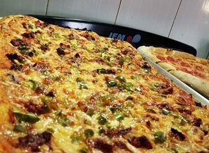 Una foto de 🍕Pizza Combinada🍕