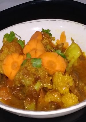 A picture of Cauliflower Sabzi.