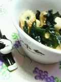 Simmered Chikuwa and Wakame Seaweed (Great for Lunchboxes)