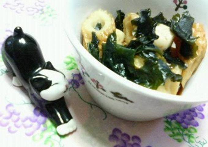 Simple Way to Make Perfect Simmered Chikuwa and Wakame Seaweed (Great
for Lunchboxes)