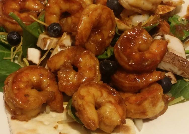 Teriyaki Shrimp Spinach Kale and Blueberry Salad