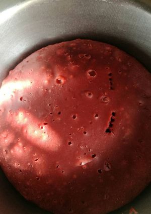 A picture of Red velvet cake.