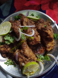 कड़ाई चिकन (kadai chicken recipe in Hindi) रेसिपी मुख्य फोटो