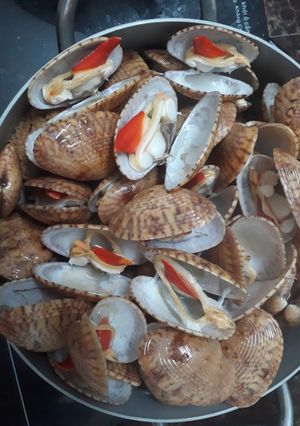 Hình của món Sò Lụa Hấp Sả.