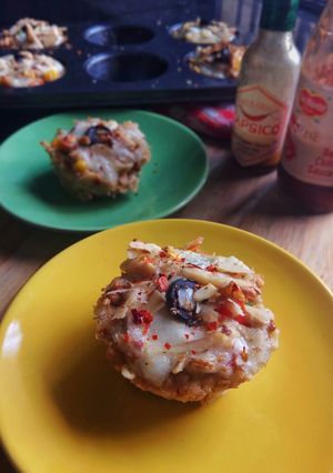 A picture of Penko Chicken Cups, Scrambled Egg Salad.
