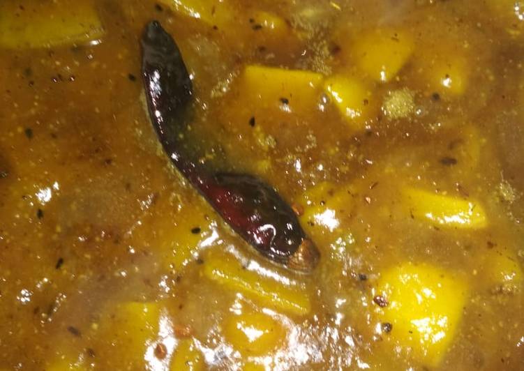 How to Make Any-night-of-the-week Roasted masala Gur aam