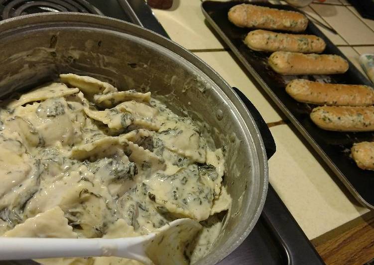 Now You Can Have Your 4 cheese ravioli &amp; spinach w/ mushrooms